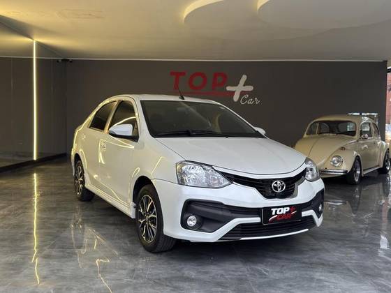 TOYOTA ETIOS 1.5 PLATINUM 16V FLEX 4P AUTOMÁTICO TOYOTA ETIOS 1.5 PLATINUM 16V FLEX 4P AUTOMÁTICO